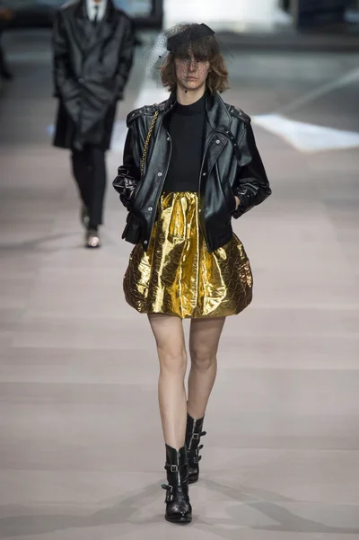 Look 56